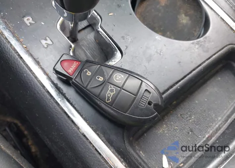 2013 Dodge Durango Crew z USA, uszkodzony, nr VIN 1C4RDJDG4DC614109